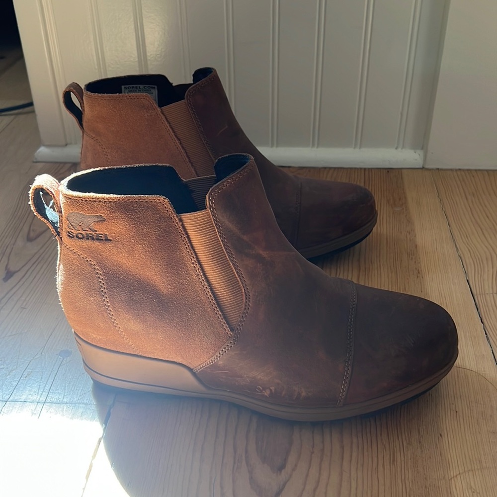 Sorel Evie Pull on Booties, like new 11